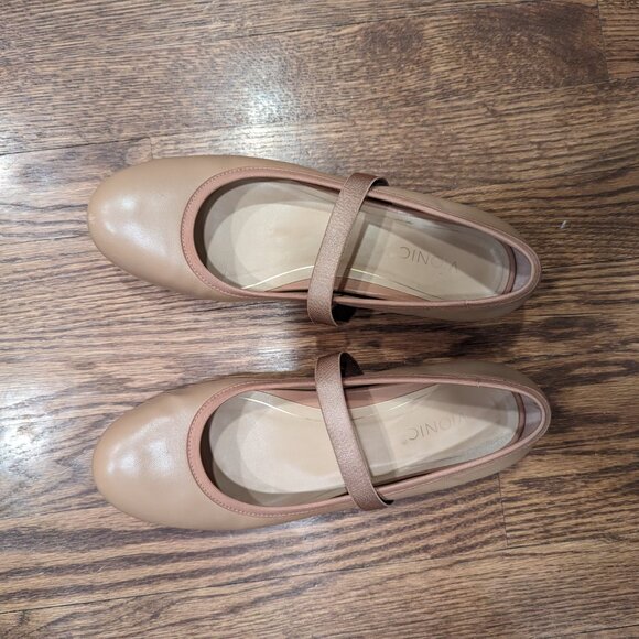 Vionic Beige and Pink Flats - Picture 2 of 5
